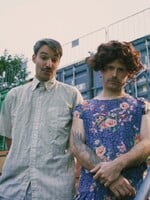 Jak stárnou rebelové? Kapela Mutanti hledaj východisko pokládá v albu Rada starších důležité otázky