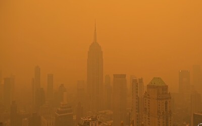 Jak z apokalyptického filmu: New York se dusí smogem, do americké metropole doputoval kouř z kanadských požárů