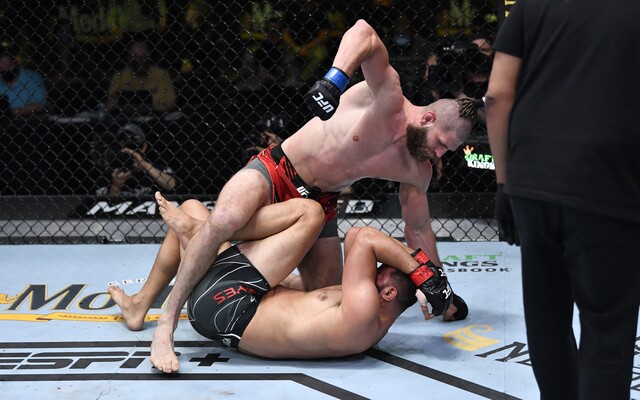 Jak začít s MMA? Zeptali jsme se respektovaných českých trenérů