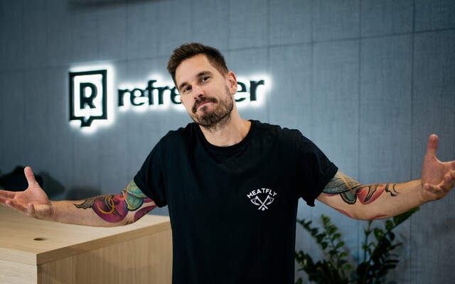 Jakub Zitron Ťapák: Som extrémny introvert. Keď po skončení šou idú komici piť, ja utekám domov pozerať horor (Rozhovor)