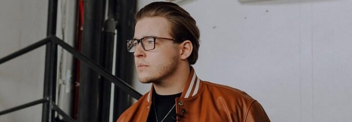 Jan Strach z The Mag by po novom mohol byť súdený za lúpež. Jeho obhajoba podľa súdu nie je vierohodná