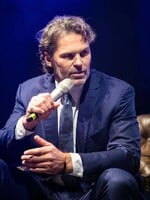 Jaromír Jágr získal prestížne ocenenie. V NHL sa zapíše medzi klubové legendy