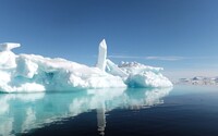 Je neskoro na jeho záchranu. Arktický ľad sa v lete roztopí oveľa skôr, ako vedci očakávali, ľudstvo tomu už nedokáže predísť