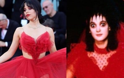 Jenna Ortega dělá svými outfity reference na starý Beetlejuice