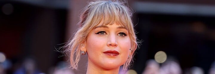 Jennifer Lawrence prehovorila o náročnom období po pôrode. Pomohol jej vraj až ChatGPT