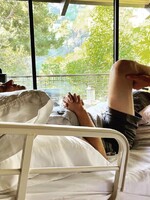 Jeremy Renner se poprvé ozval z domácí léčby. Zlomil si více než 30 kostí, ale nechybí mu optimismus