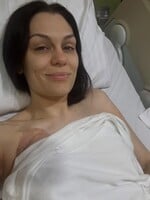 Jessie J oznámila úspešnú operáciu rakoviny prsníka: „Slzy šťastia sú reálne!"