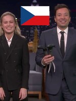 Jimmy Fallon si zahrál českou VR hru spolu s herečkou z Avengers Brie Larson