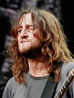 John Frusciante se po 10 letech vrací do Red Hot Chili Peppers