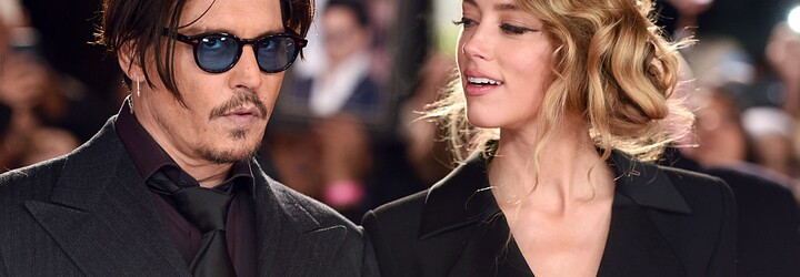 Johnny Depp bude môcť nazrieť do mobilu Amber Heard, rozhodol súd. Chce zistiť, či fotky s modrinami nesfalšovala