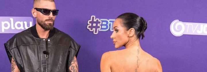 Jovinečko si uťahuje zo svojej bývalej. Spolu s Bergim sparodovali nahú Bianku Rumanovú na červenom koberci