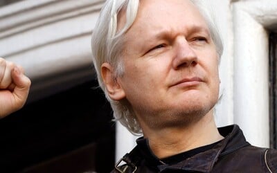 Julian Assange je na svobodě,  bude se moci vrátit do Austrálie