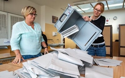 K volbám už jen v pátek. Ministerstvo schválilo novelu volebního zákona