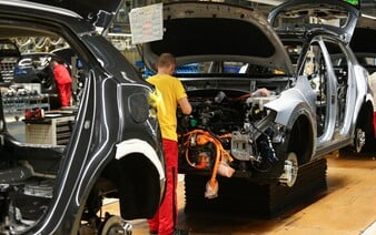 KALKULAČKA: Kolik lidí má vyšší plat než ty? Porovnej se se zbytkem Česka