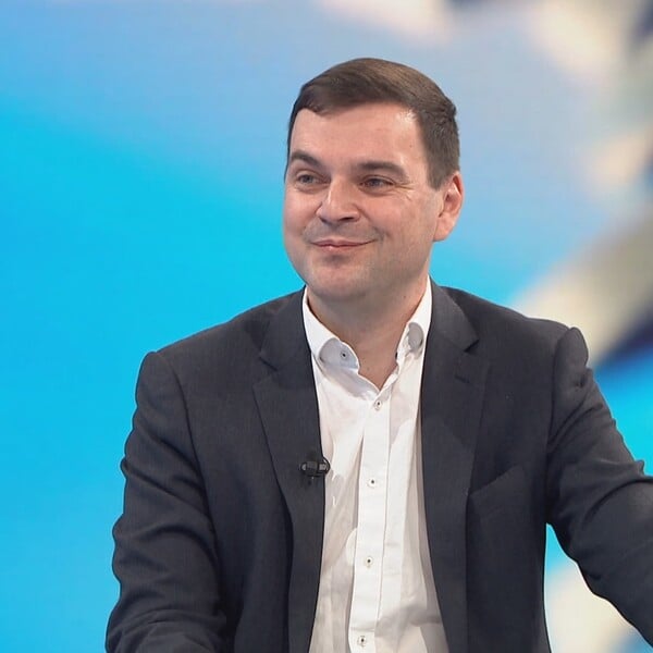 KOMENTÁŘ: Macinka na životním prostředí prý odstraní ideologii. Myslí tím zřejmě lobbování za své známé