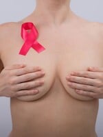 KOMENTÁŘ: Sukně opravdu nechrání před rakovinou. Doktorka Skovajsová šíří dávno vyvrácené bludy