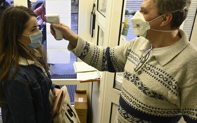 KORONAVIRUS: V Česku přibylo 66 970 případů, nejvíce od začátku pandemie