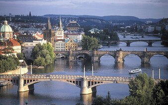 KVÍZ: Karlův, Trojský nebo Legií. Jak dobře znáš pražské mosty?