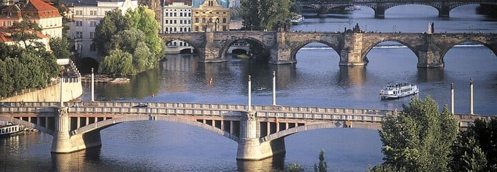 KVÍZ: Karlův, Trojský nebo Legií. Jak dobře znáš pražské mosty?