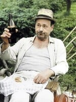 KVÍZ: Poznáš nejslavnější české komedie podle jediného záběru? Otestuj své svoje znalosti totálních klasik