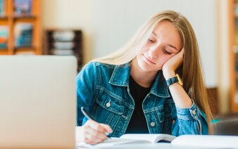 KVÍZ: Zvládl*a bys maturitu z angličtiny? Zkus, jestli získáš plný počet bodů