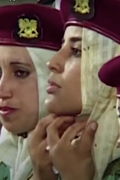 Kaddáfí so synom znásilňoval svoje bodyguardky: Slúžilo mu viac ako 30 žien známych ako amazonská garda. Toto boli ich podmienky