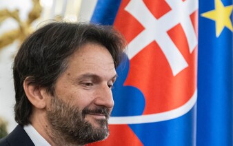 Kaliňák chce kúpiť 12 vrtuľníkov Blackhawk. Predajca je spojenec ministra, tvrdí Jaroslav Naď