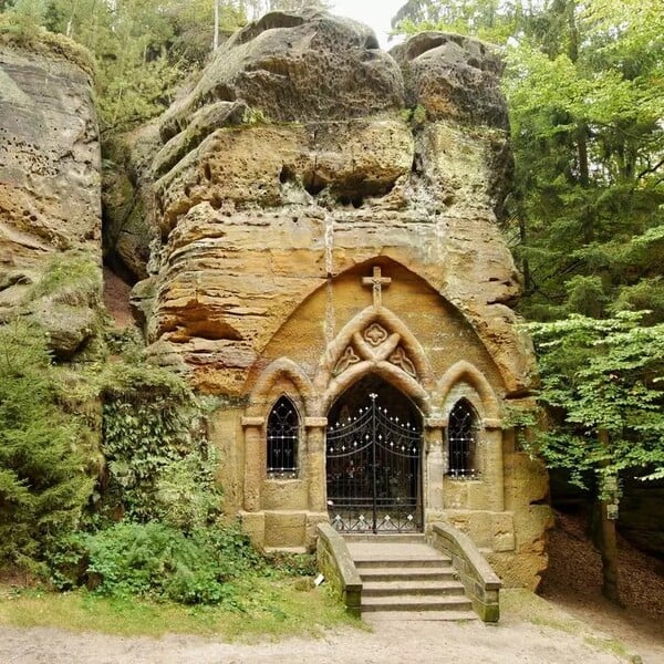 Kam vyrazit na halloweenský výlet? Máme pět tipů, kde najdeš dýňovou výzdobu i spooky atmosféru