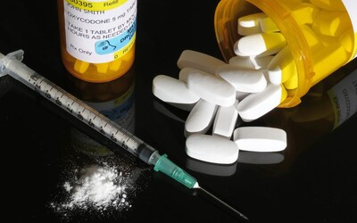 Kanaďan si otevřel kamenný obchod s drogami, v nabídce má heroin i pervitin