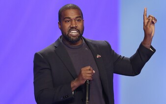 Kanye West čelí vážným obviněním. Bývalá asistentka ho žaluje za sexuální napadení a obchodování s lidmi