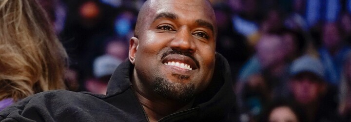 Kanye West je obviněn ze sexuálního útoku. Hvězdě televizní show měl strčit prsty do krku a škrtit ji