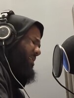 Kanye zverejnil ukážku z nového albumu. Na novinke rapuje The Game do vysamplovanej Tiny Turner