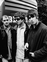 Kapela Oasis bude mať vlastný film. Snímka bude z dielne režiséra Peaky Blinders a natočia ju počas tour