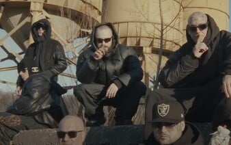 Karlo vydal po prepustení z väzenia nový track. V skladbe Dory rapuje aj o svojom pobyte za mrežami