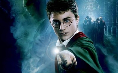 Katolícka škola odstránila z knižnice knihy o Harrym Potterovi, pretože obsahujú kliatby. Žiaci by vraj mohli vyčarovať duchov