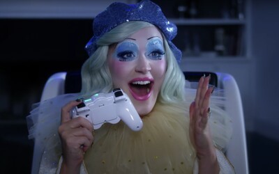 Katy Perry je tehotný klaun, vo videohre víťazí vďaka úsmevu a bláznivým nápadom