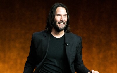 Keanu Reeves dojal fanoušky. Emotivně poděkoval své mámě, která ho celou kariéru podporovala