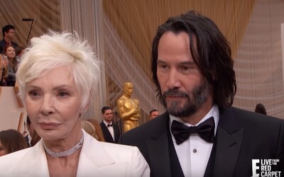 Keanu Reeves priviedol na Oscary svoju mamu. Ľudia si ju mýlili s jeho priateľkou
