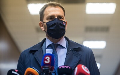 Slovenský premiér má koronavirus. Kdybych měl možnost obětovat svůj život za život tisíců nevinných obětí, udělám to, napsal