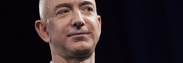 Když poletí Jeff Bezos do vesmíru, nesmí se vrátit zpět na Zemi, žádají tisíce lidí v petici