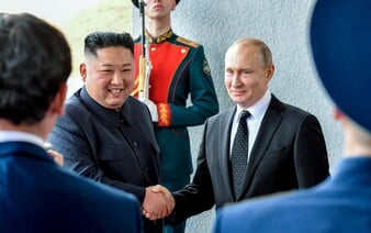 Kim Čong-un se setká s Putinem. Do Ruska vycestoval svým speciálním vlakem