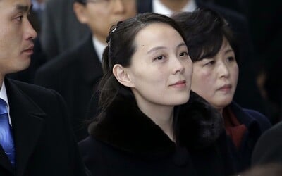 Kim Čong-un přenesl část pravomocí na svou sestru