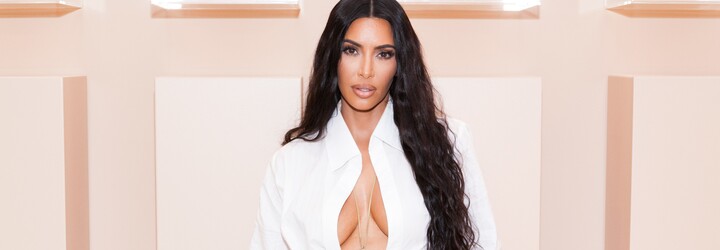 Kim Kardashian je o krok bližšie, aby sa stala právničkou. Kľúčovú skúšku zložila na štvrtý pokus