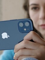 Komentár: Pár uštipačných poznámok k iPhonu 12 alebo ako sa žije vo vesmíre Apple