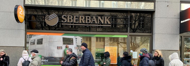 Komerční banka vyplatí peníze klientům Sberbank, půjde o více než 24 miliard korun