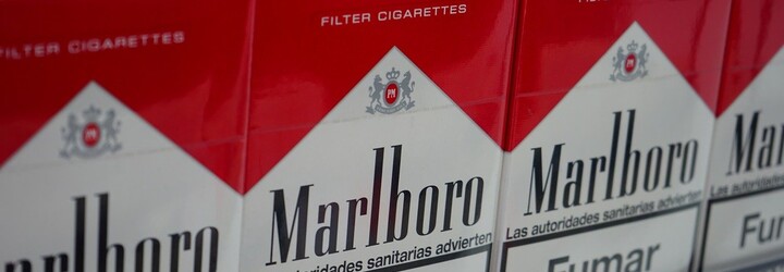 Koniec klasických cigariet? Marlboro má do 10 rokov úplne zmiznúť z britského trhu