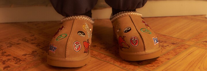 Kontroverzné zimné topánky UGG prinášajú vianočnú edíciu. V spolupráci s Palace vytvorili mokasíny s diablom