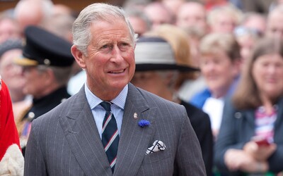 Král Charles III. nemusí platit dědickou daň za miliardové sídlo