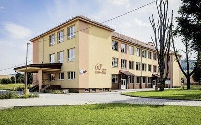 Kráľovský plat riaditeľky školy na východe Slovenska. Bývalý starosta jej odklepol astronomické odmeny