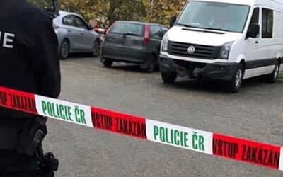 Kriminalisté vyšetřují smrt muže v Praze. Našli ho ležet na ulici